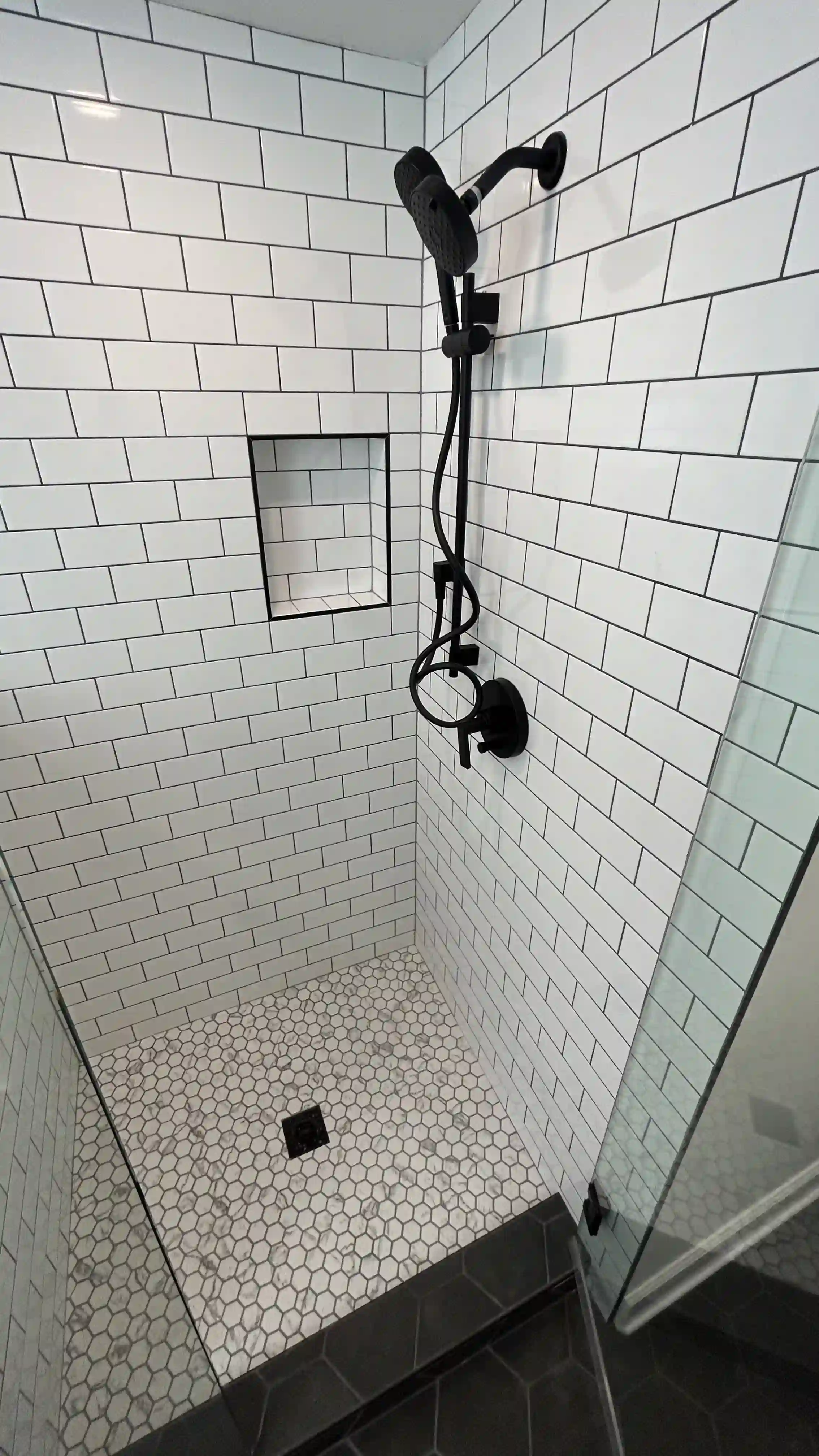 Bathroom 3.4 .