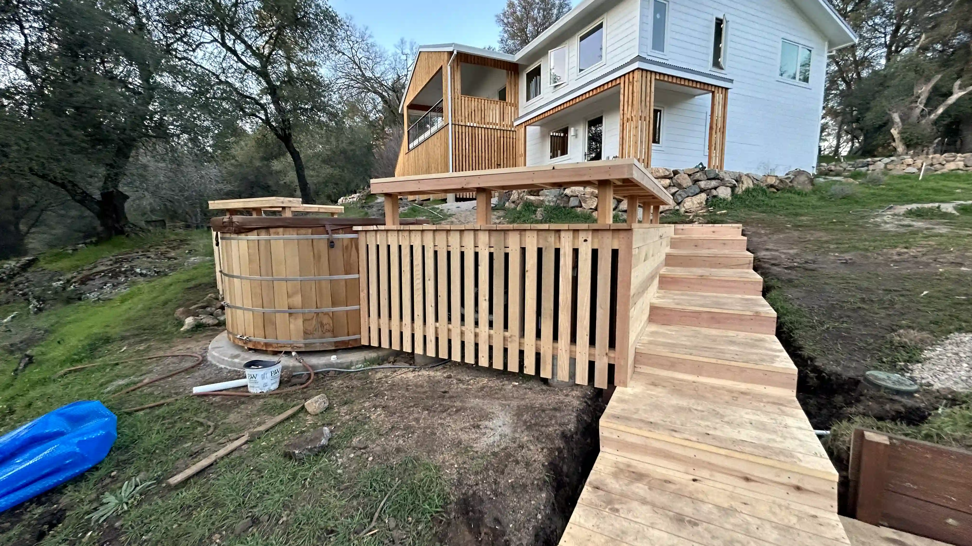 Deck 2.4 Multi-level view #2.
